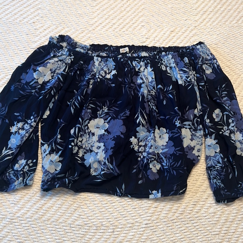 Floral off the shoulder crop